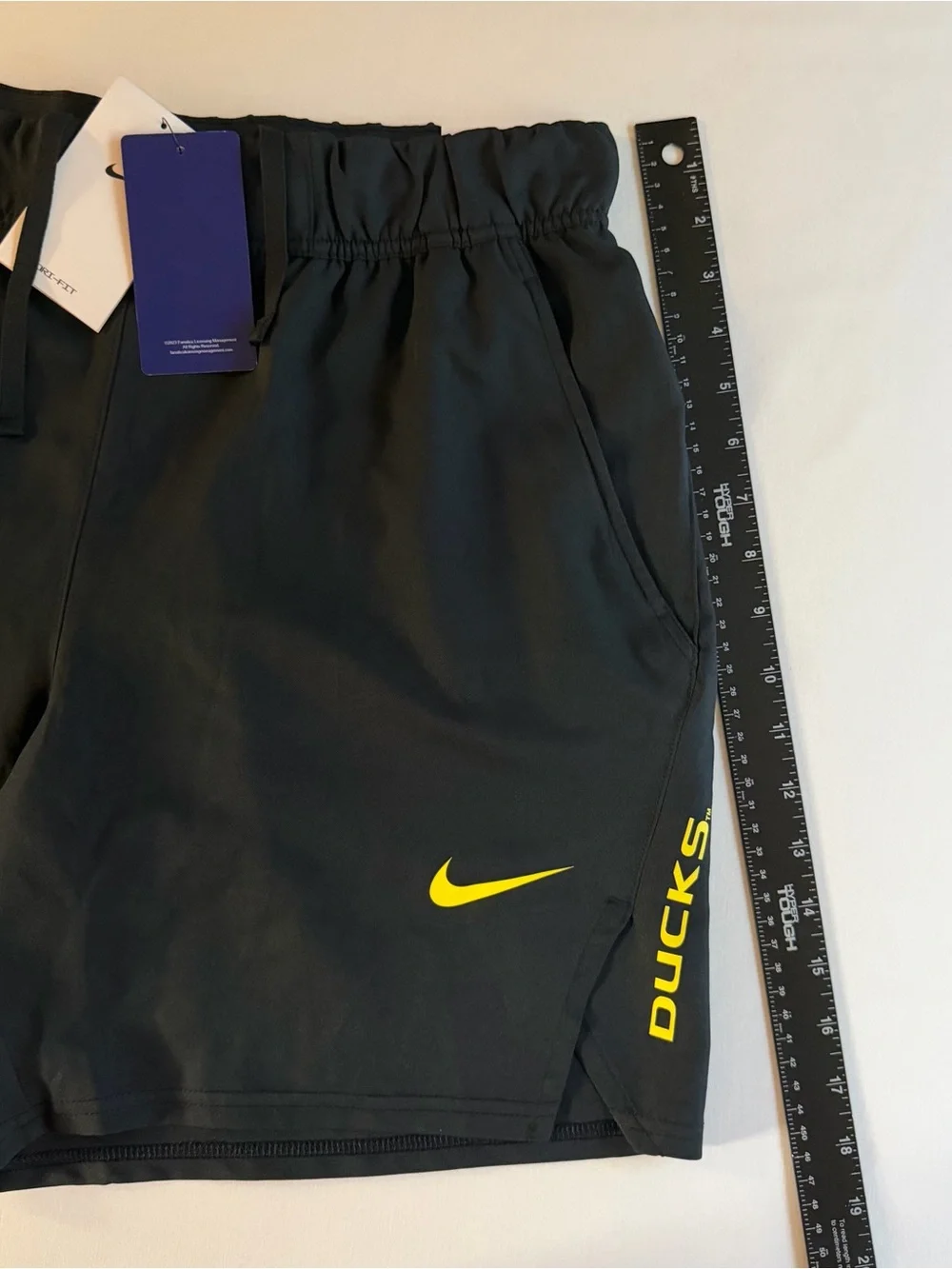Nike Oregon Ducks 7” Practice Shorts Men L Track & Field College_10
